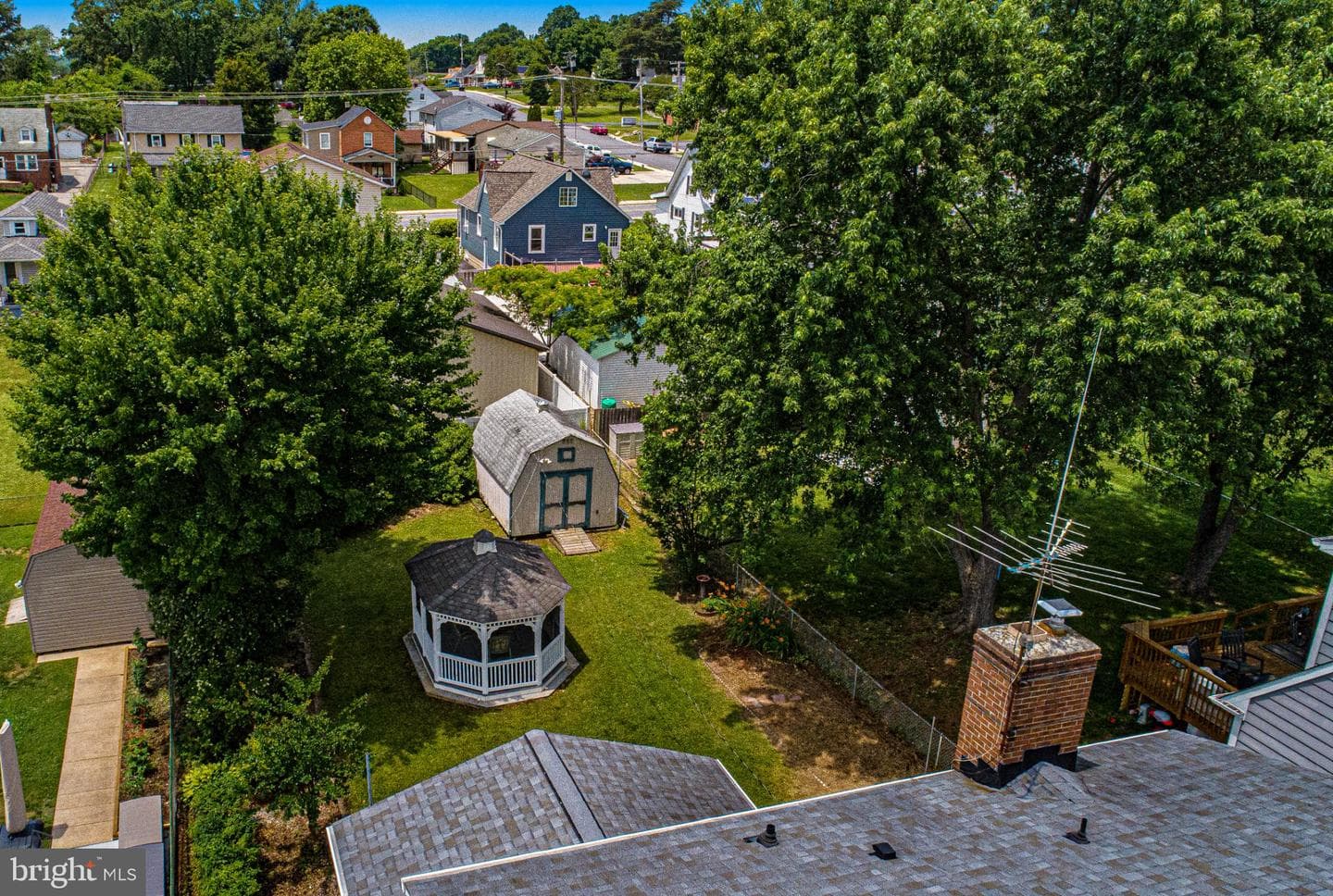 614 George Avenue photo 20