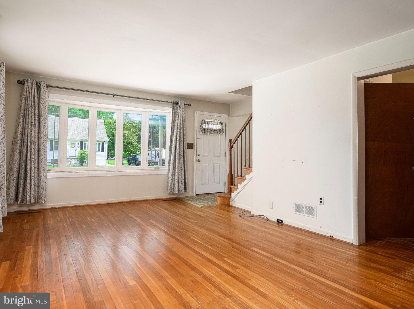 614 George Avenue photo 46