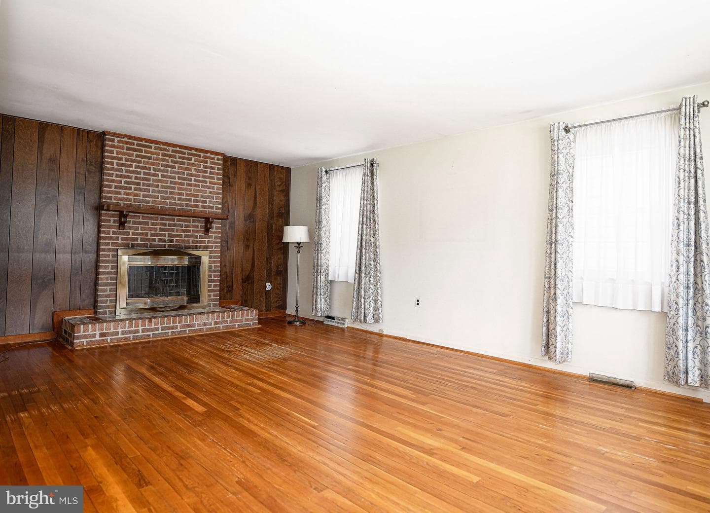 614 George Avenue photo 49
