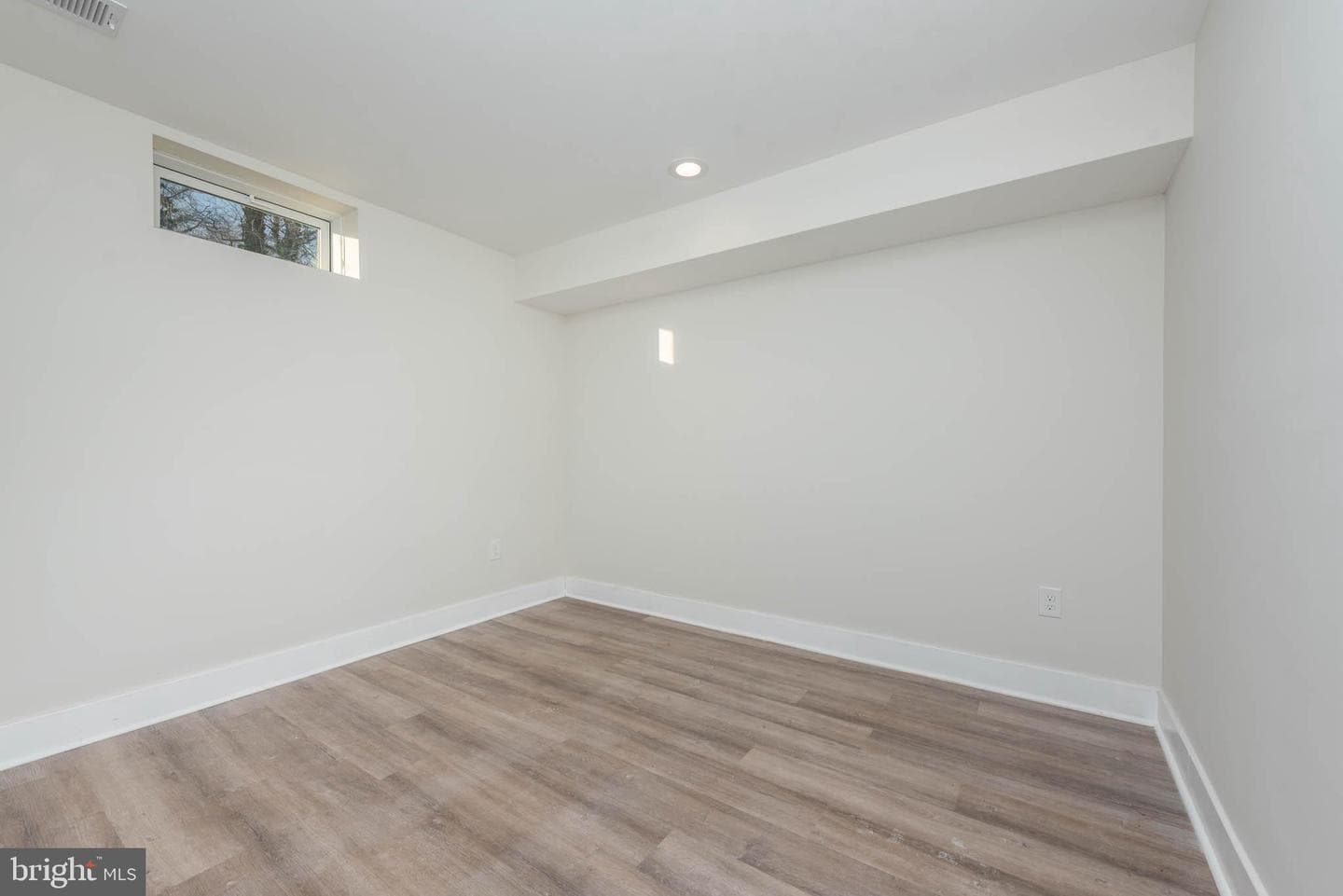 9626 Harford Road photo 30