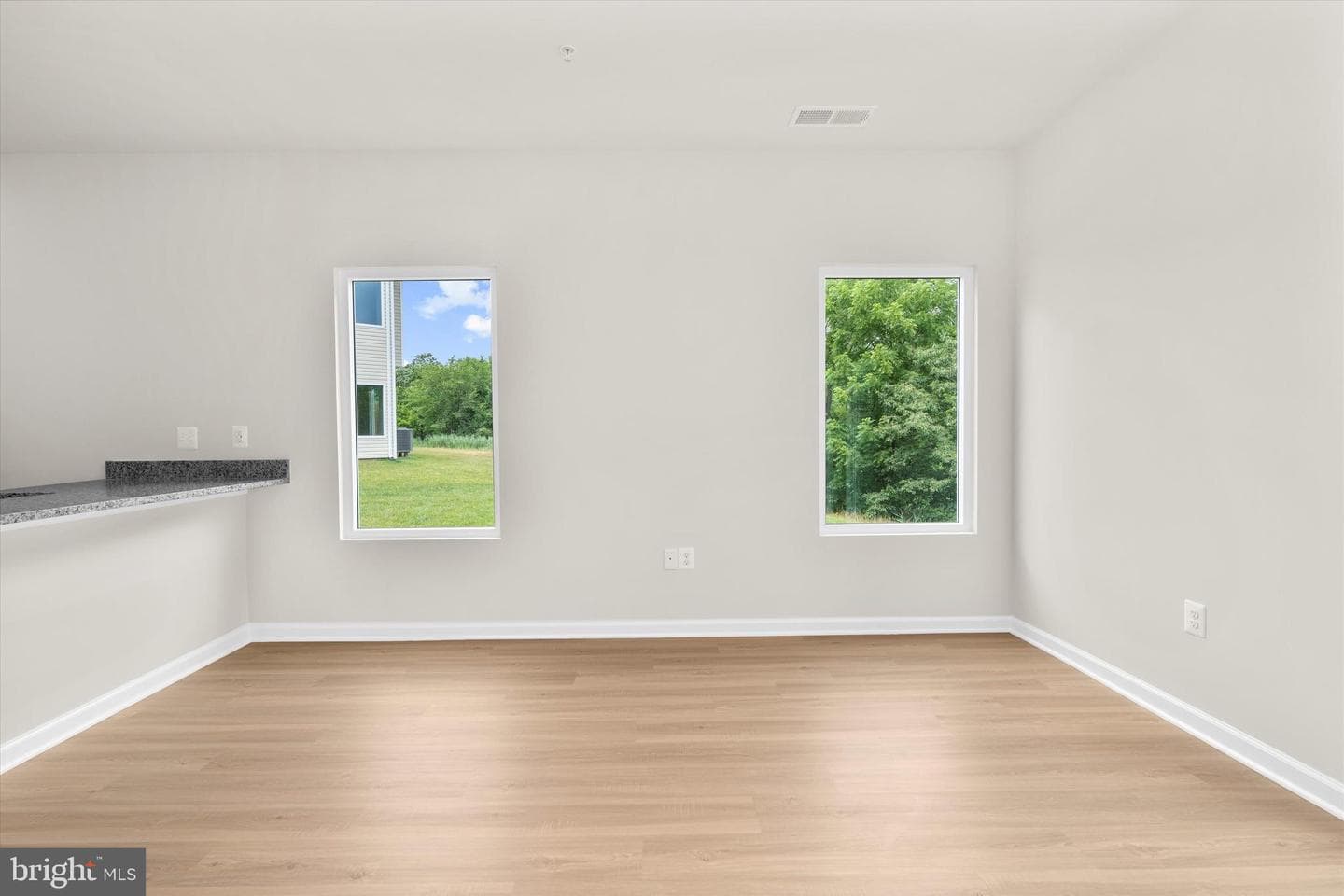 8111 Bartholomew Ct photo 3