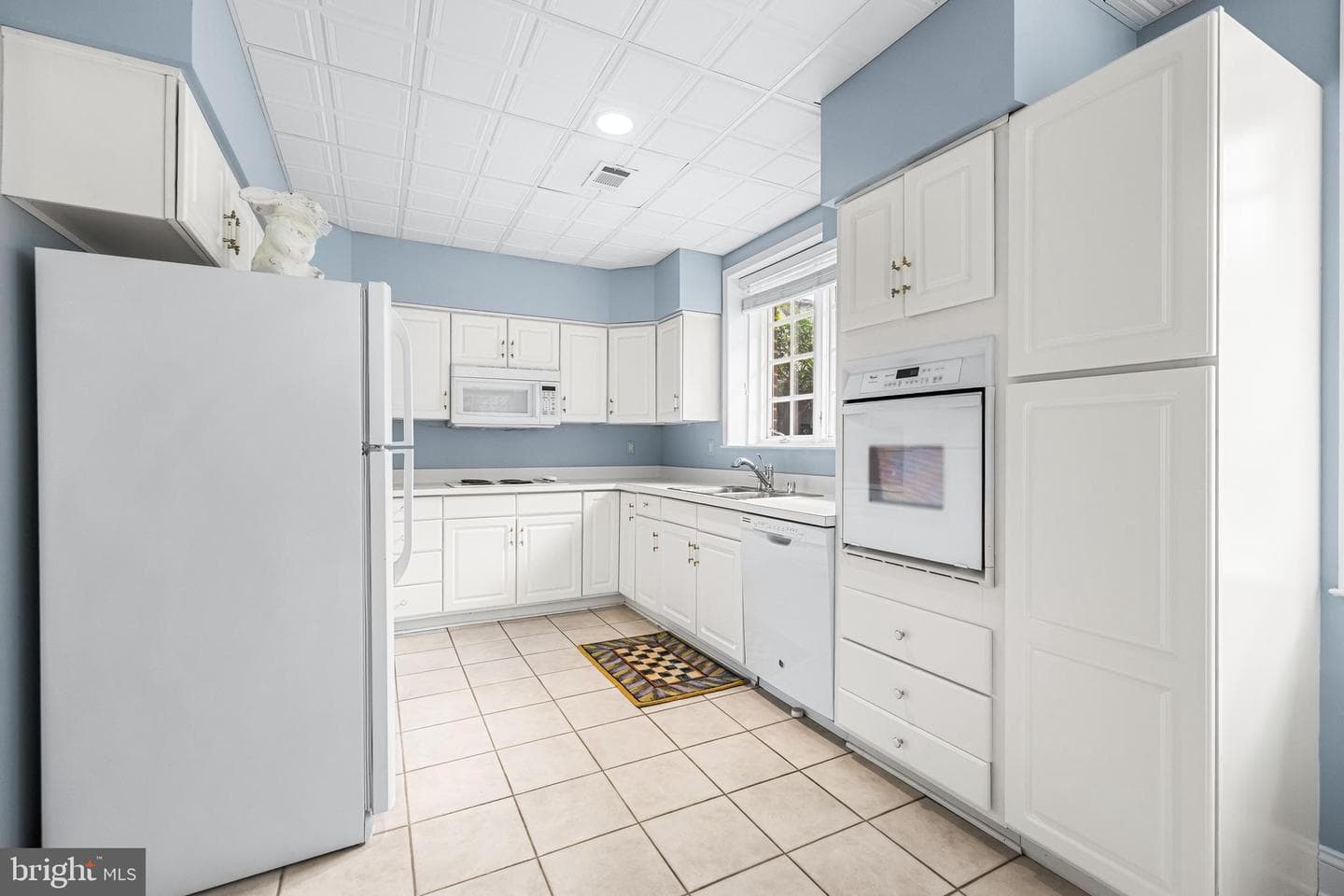 11 Springhill Farm Court photo 60