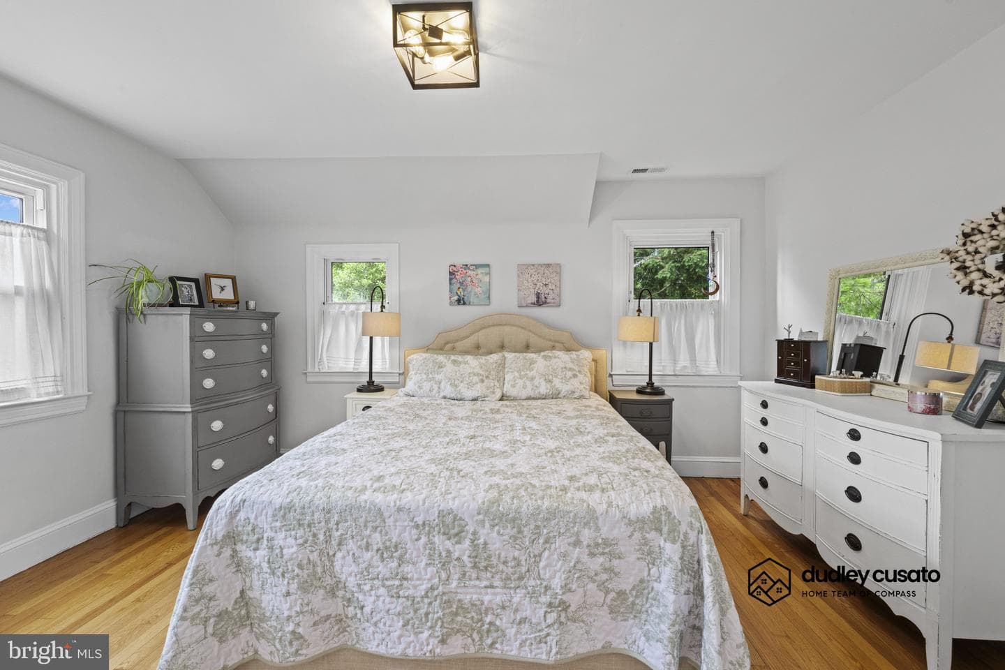 47 Willow Avenue photo 15