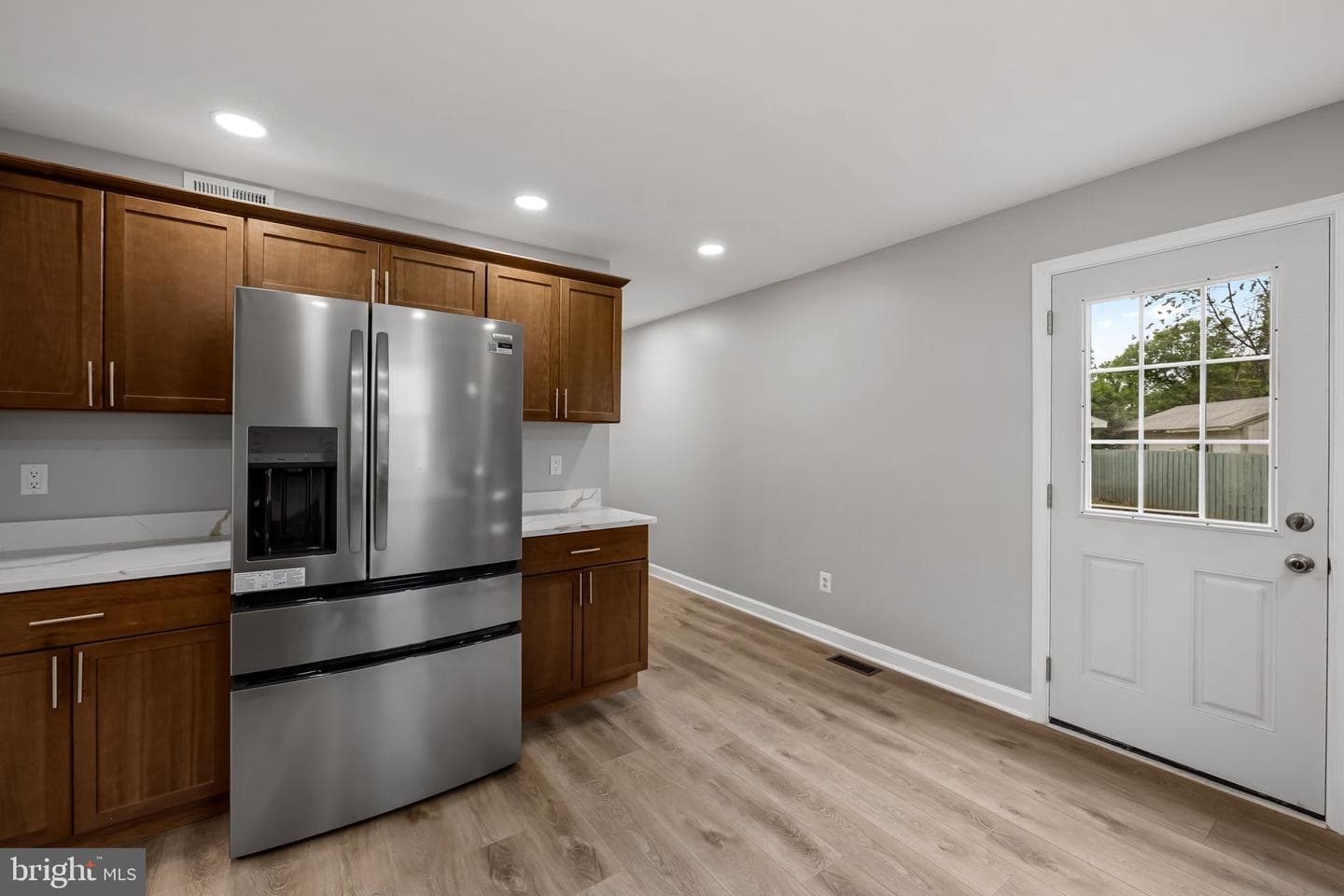 1520 Dorchester Avenue photo 12