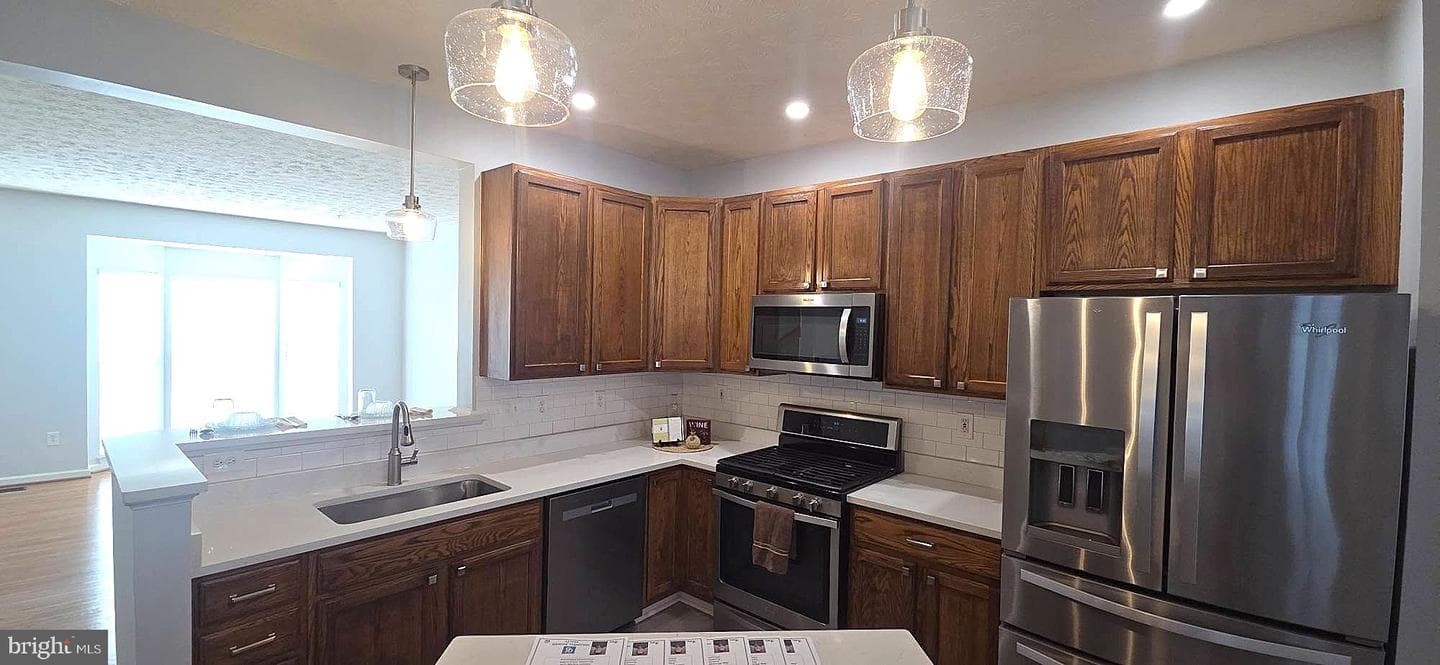 9776 Harvester Cir photo 15