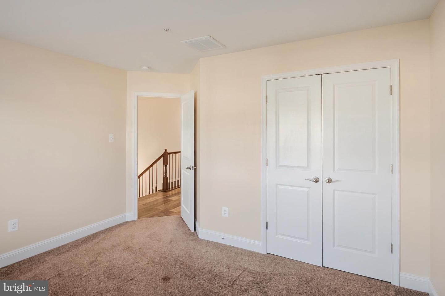 33 Greensborough Road photo 36