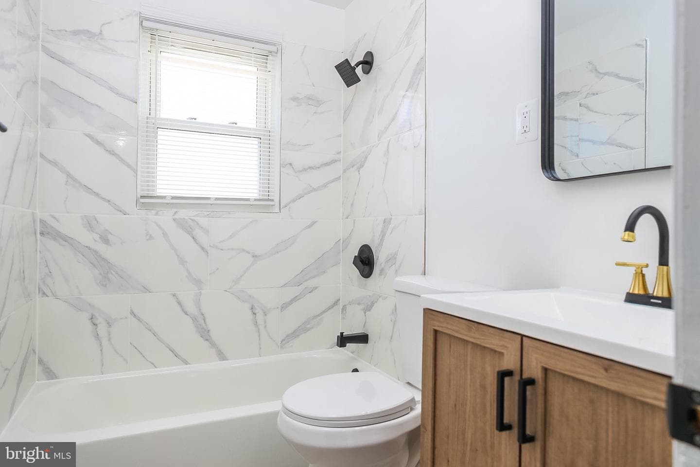 2224 Graythorn Road photo 18