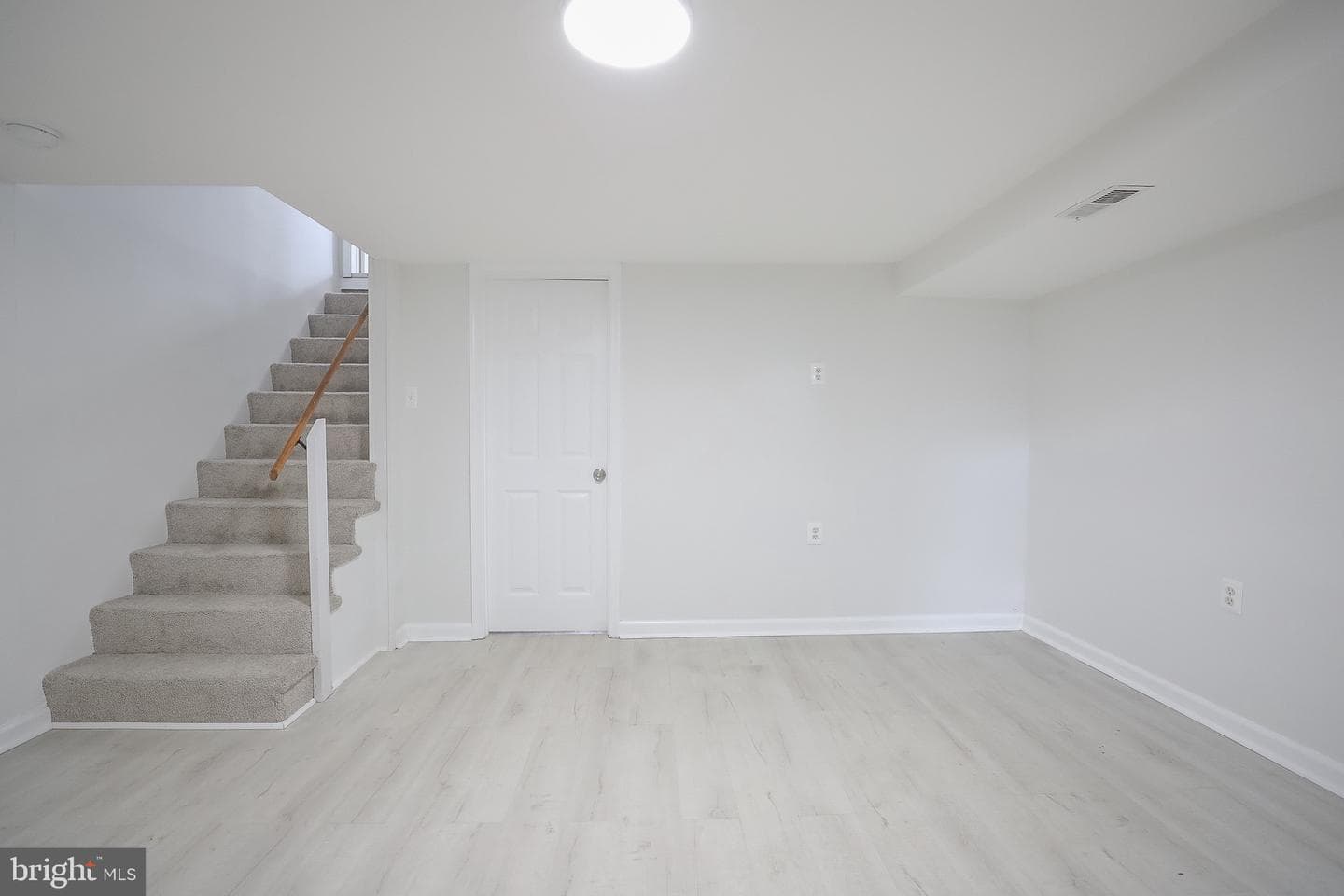 2224 Graythorn Road photo 23