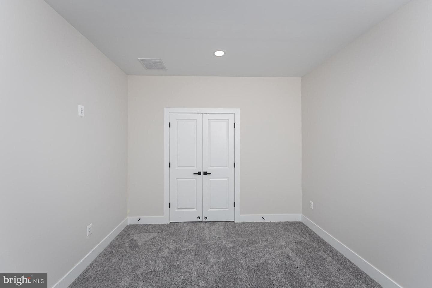 4816 Oakland Park Road photo 19