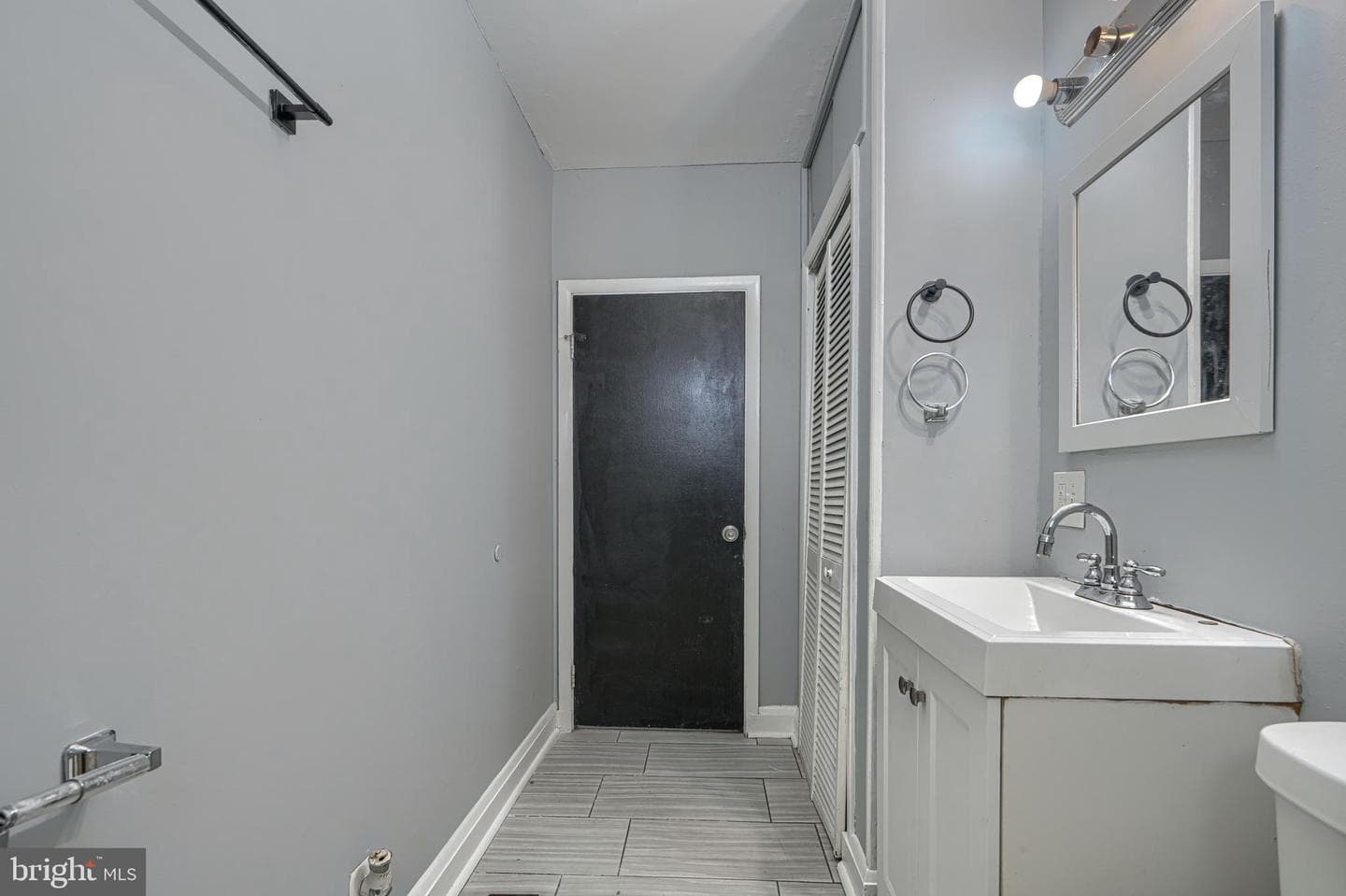 7428 Poplar Avenue photo 26