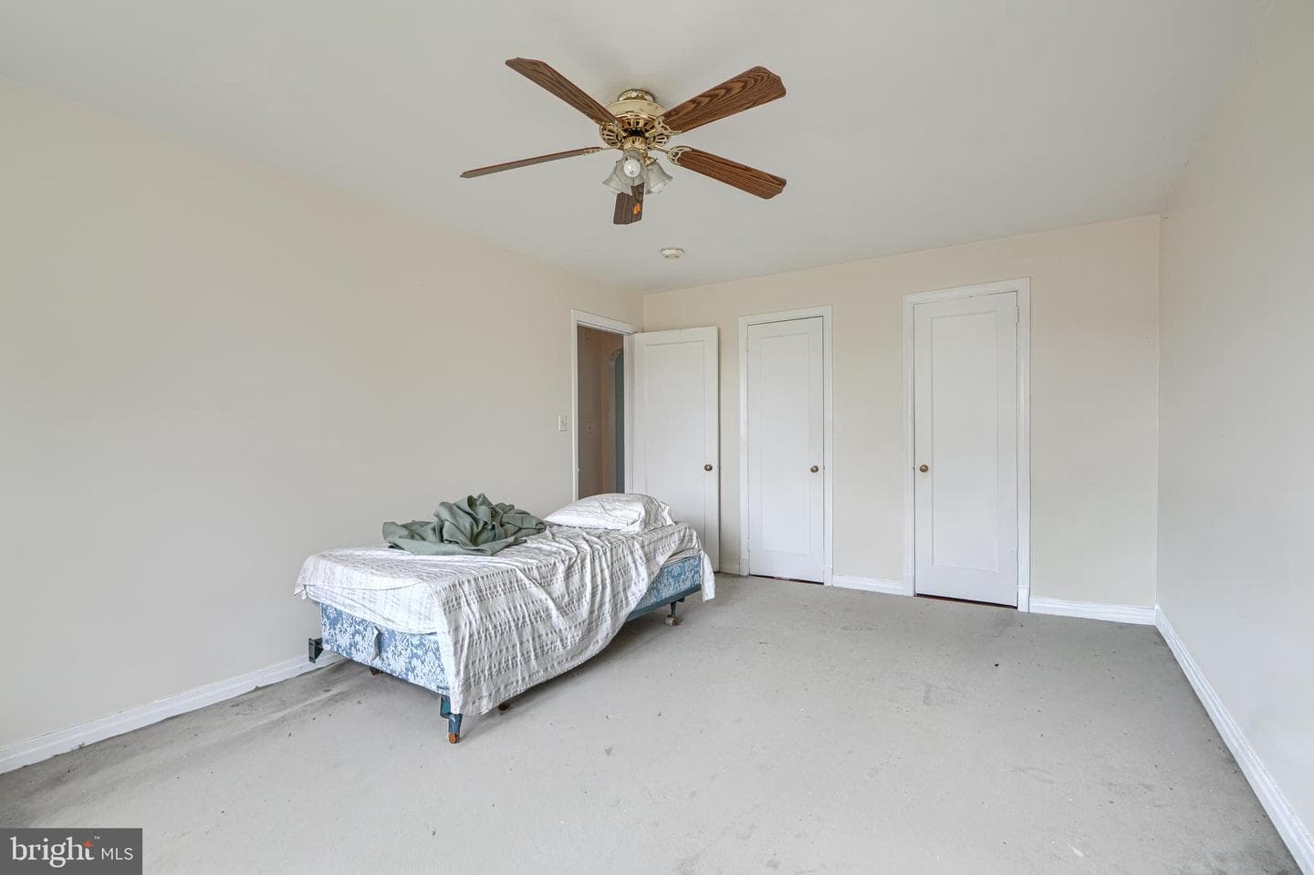 1806 Deveron Road photo 34
