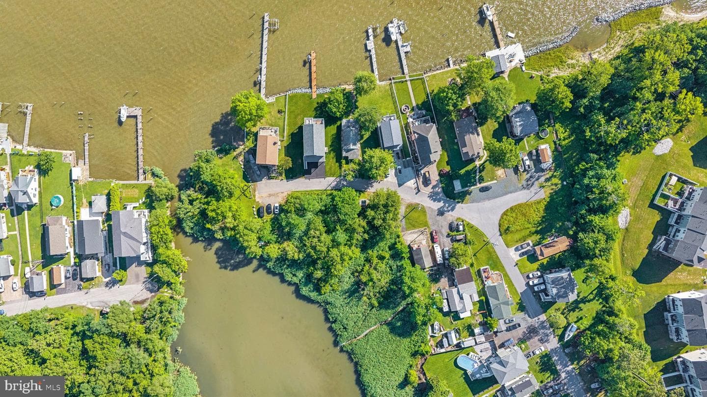 7607 Chesapeake, Edgemere