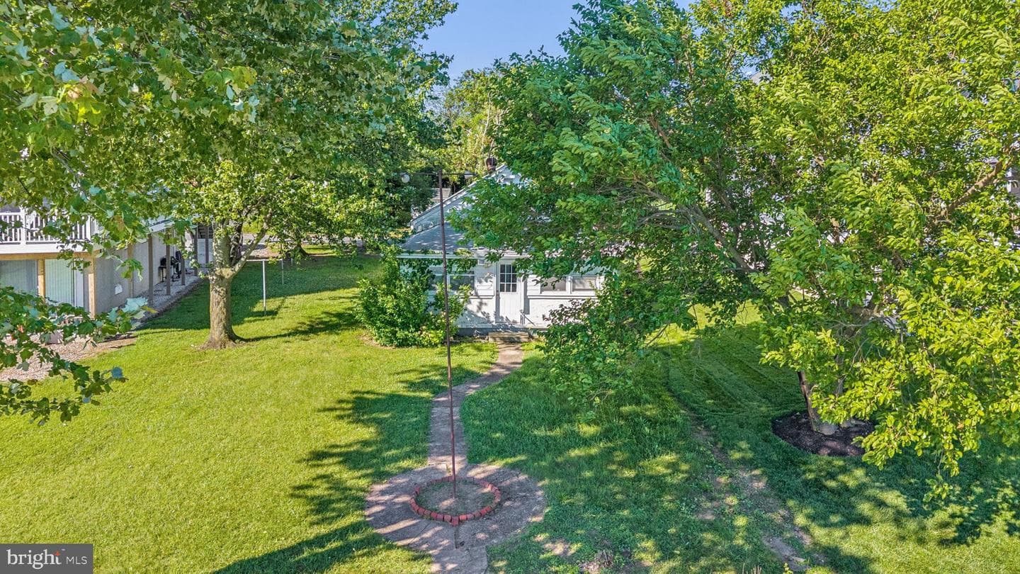 7607 Chesapeake photo 9