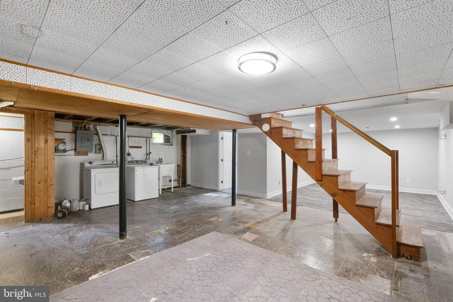 577 Brook Road photo 35