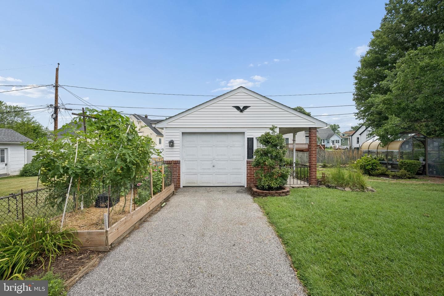 2626 Wentworth Road photo 57