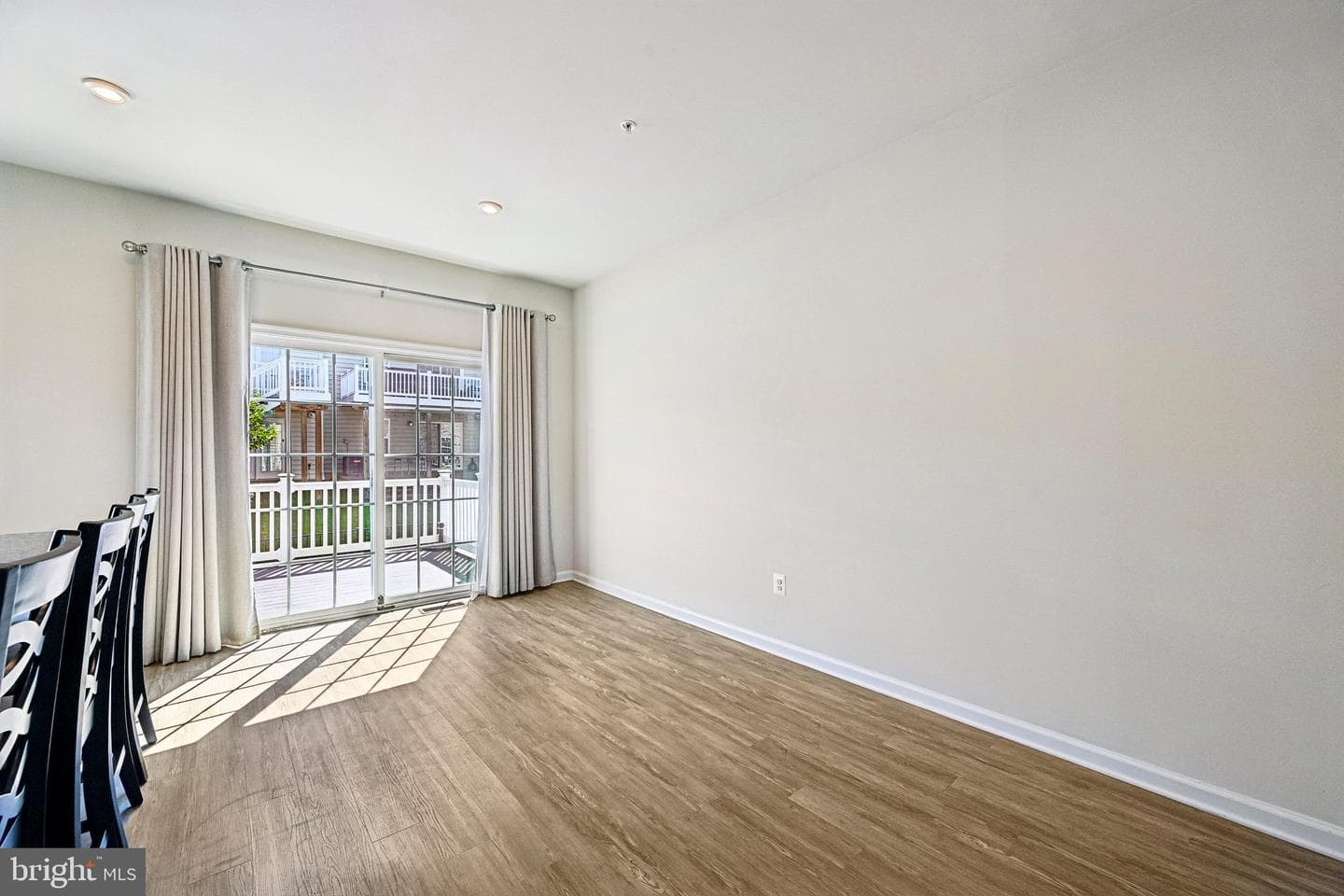 1 Gates Park Court photo 17