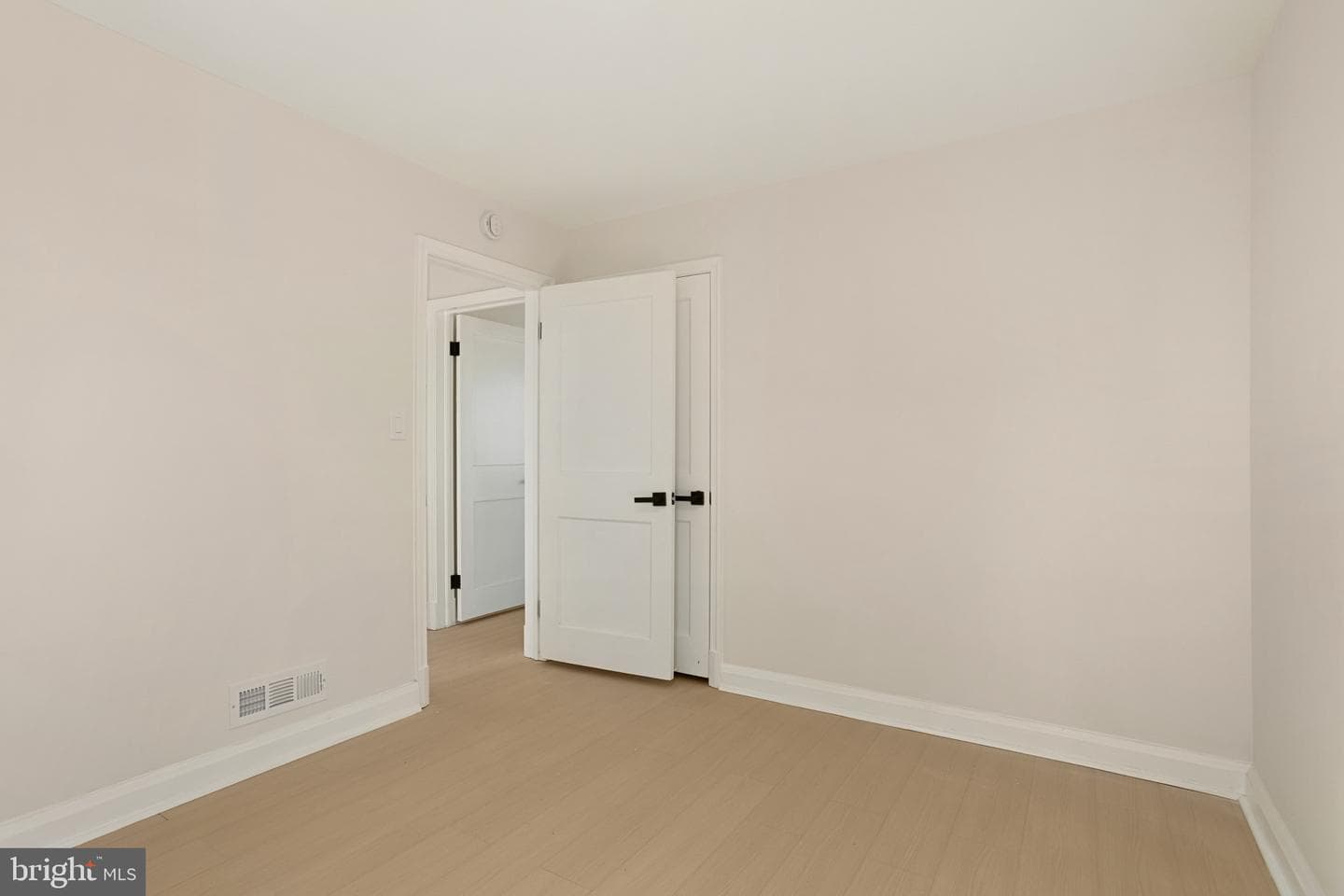 1817 Hanford Road photo 14