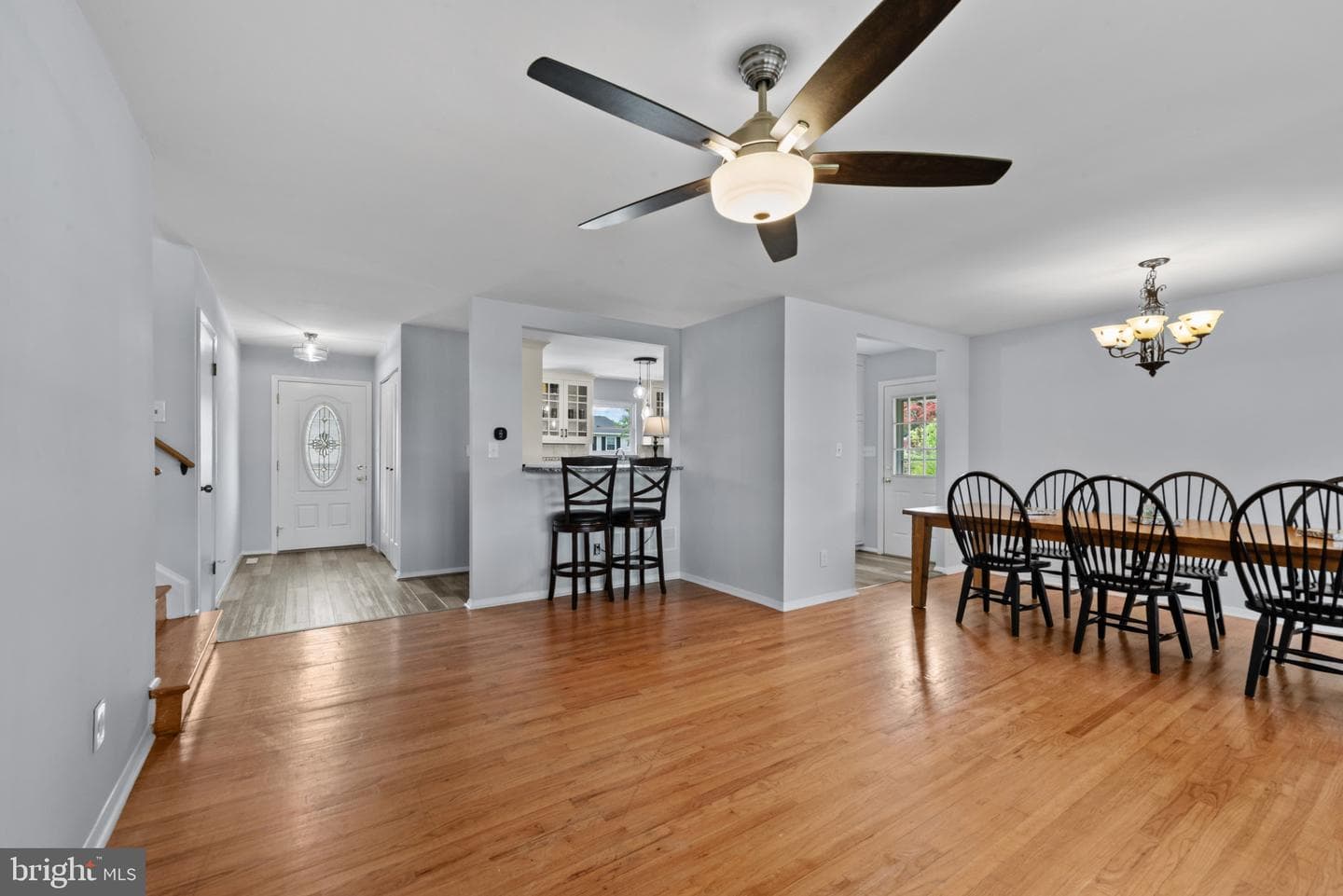 8606 Hickory Thicket Place photo 11