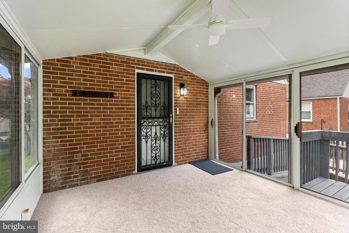 2904 Jomat Avenue photo 23