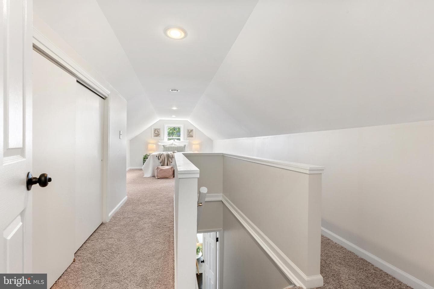 2904 Jomat Avenue photo 27