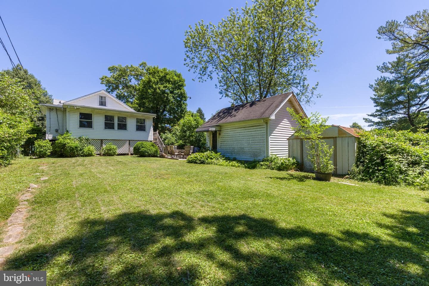 6426 Sherwood Road photo 41