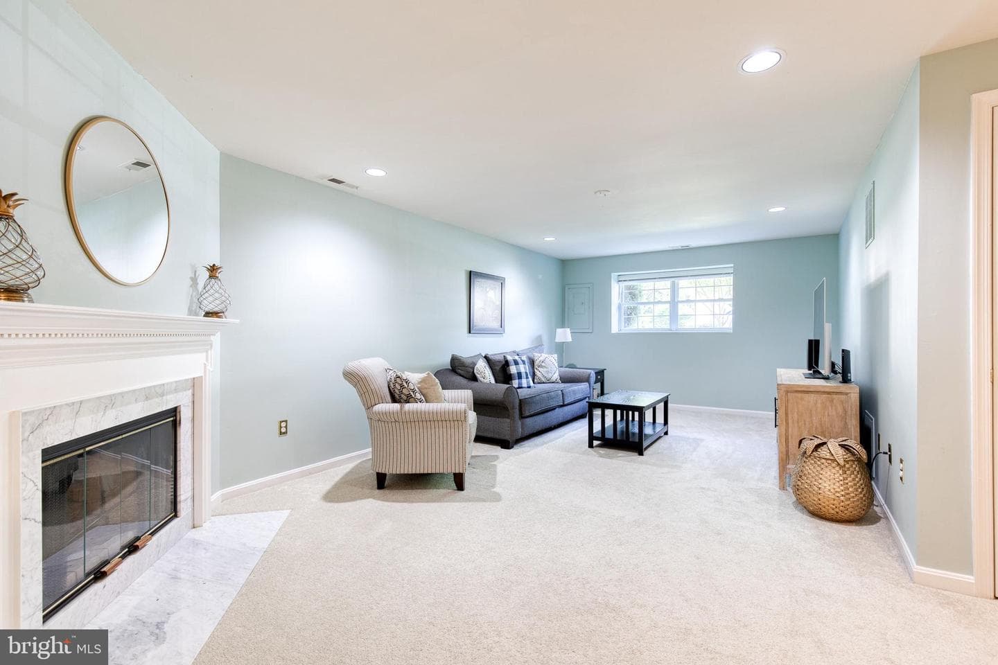 752 Leister Drive photo 30