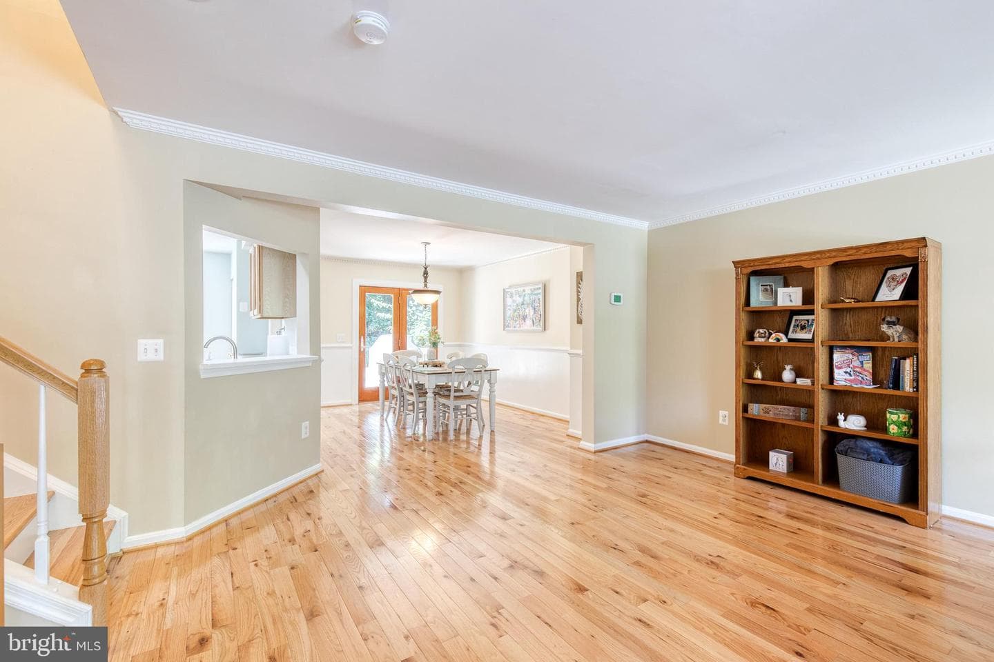752 Leister Drive photo 8