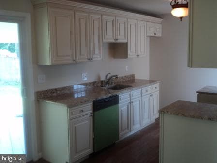 1314 Rosewick Avenue photo 11