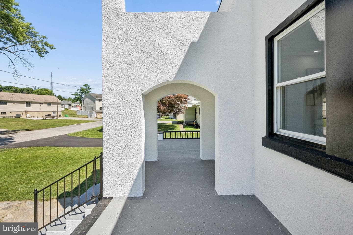 517 Valcour Road photo 9