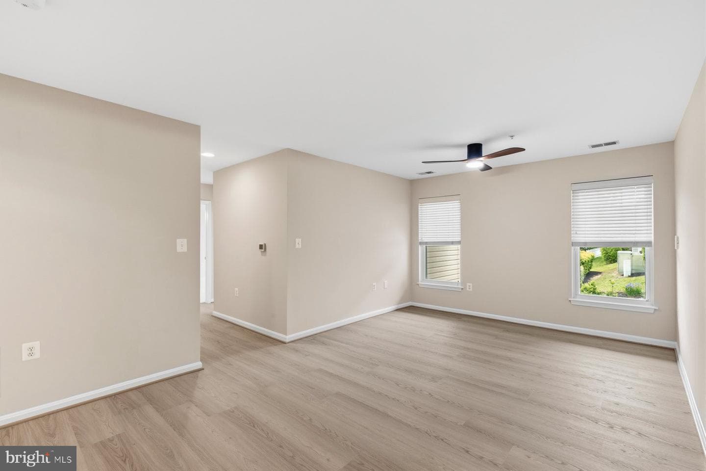 9400 Wordsworth Way #103 photo 6