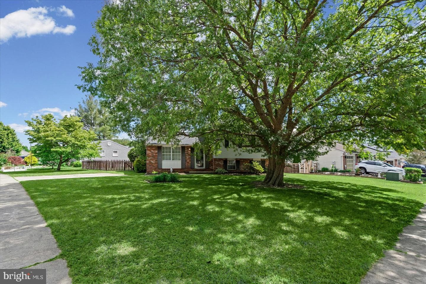 4800 Galley Road photo 4