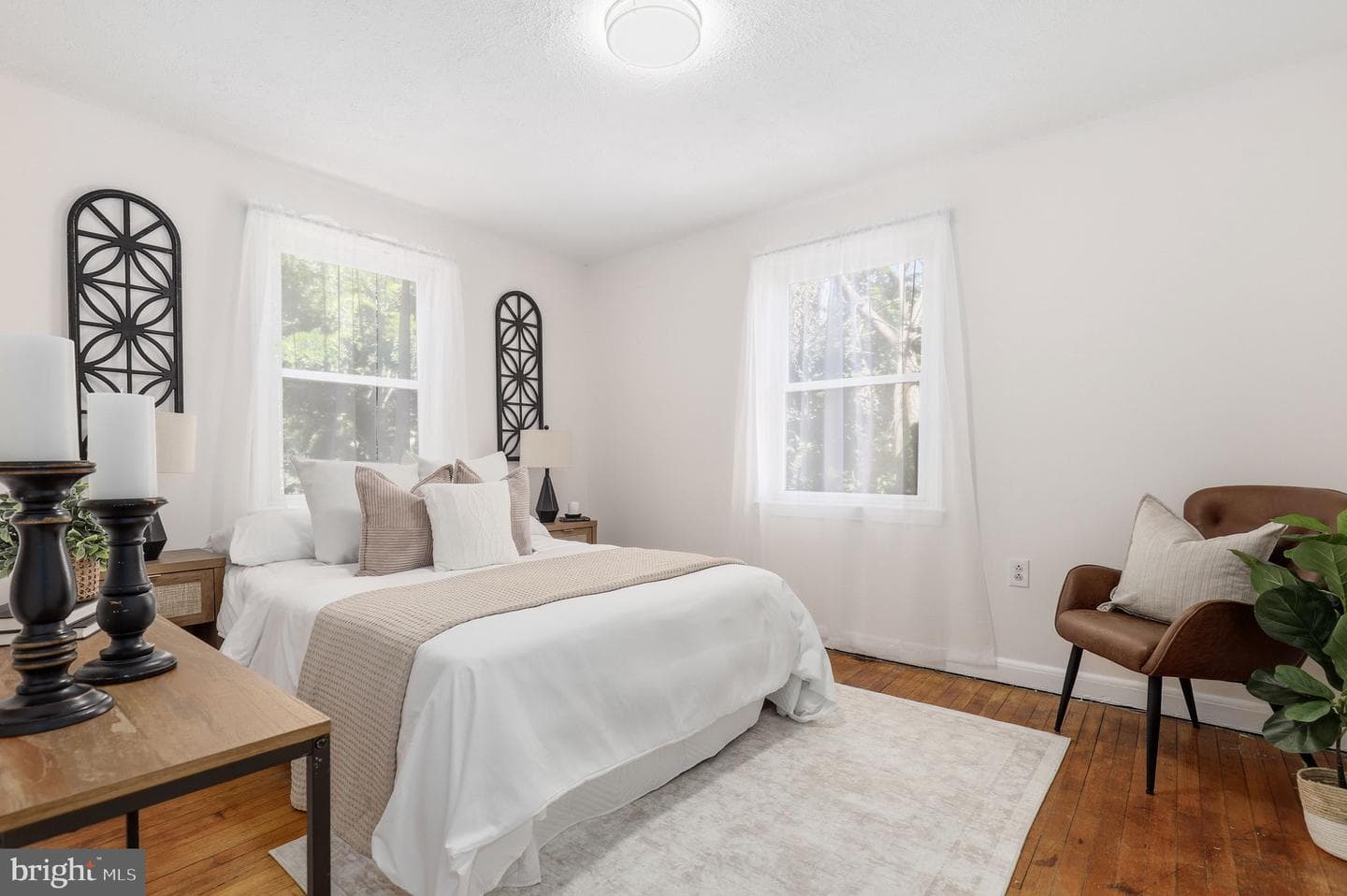 7 Lodge Road photo 14