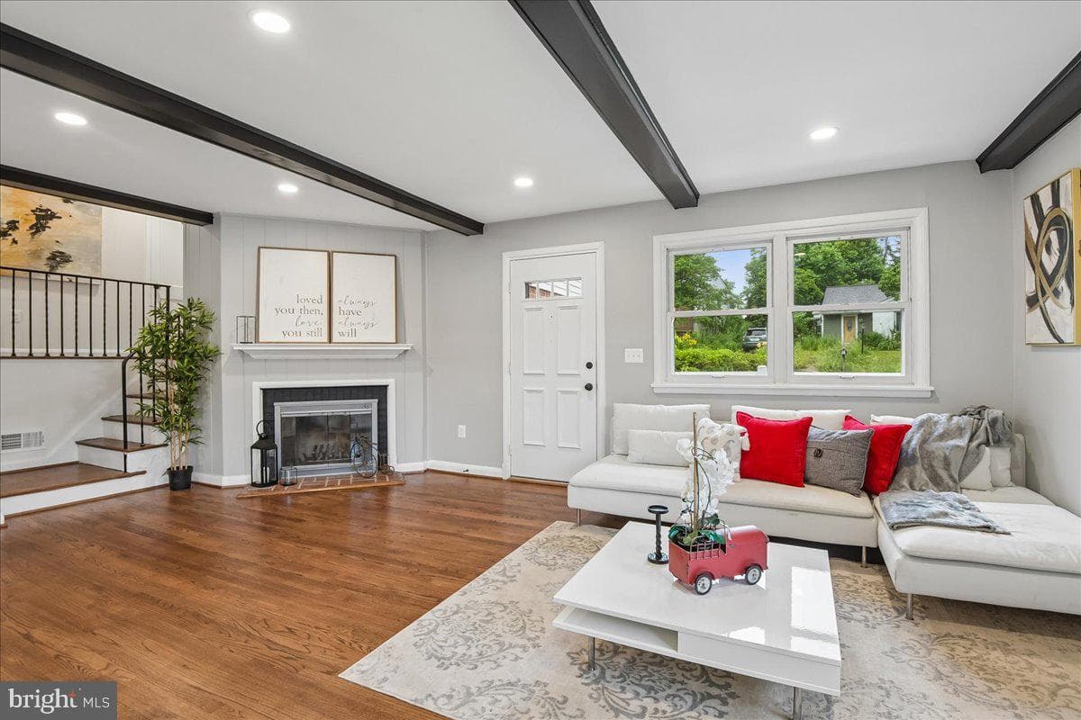 1204 Saint Andrews Way, Baltimore