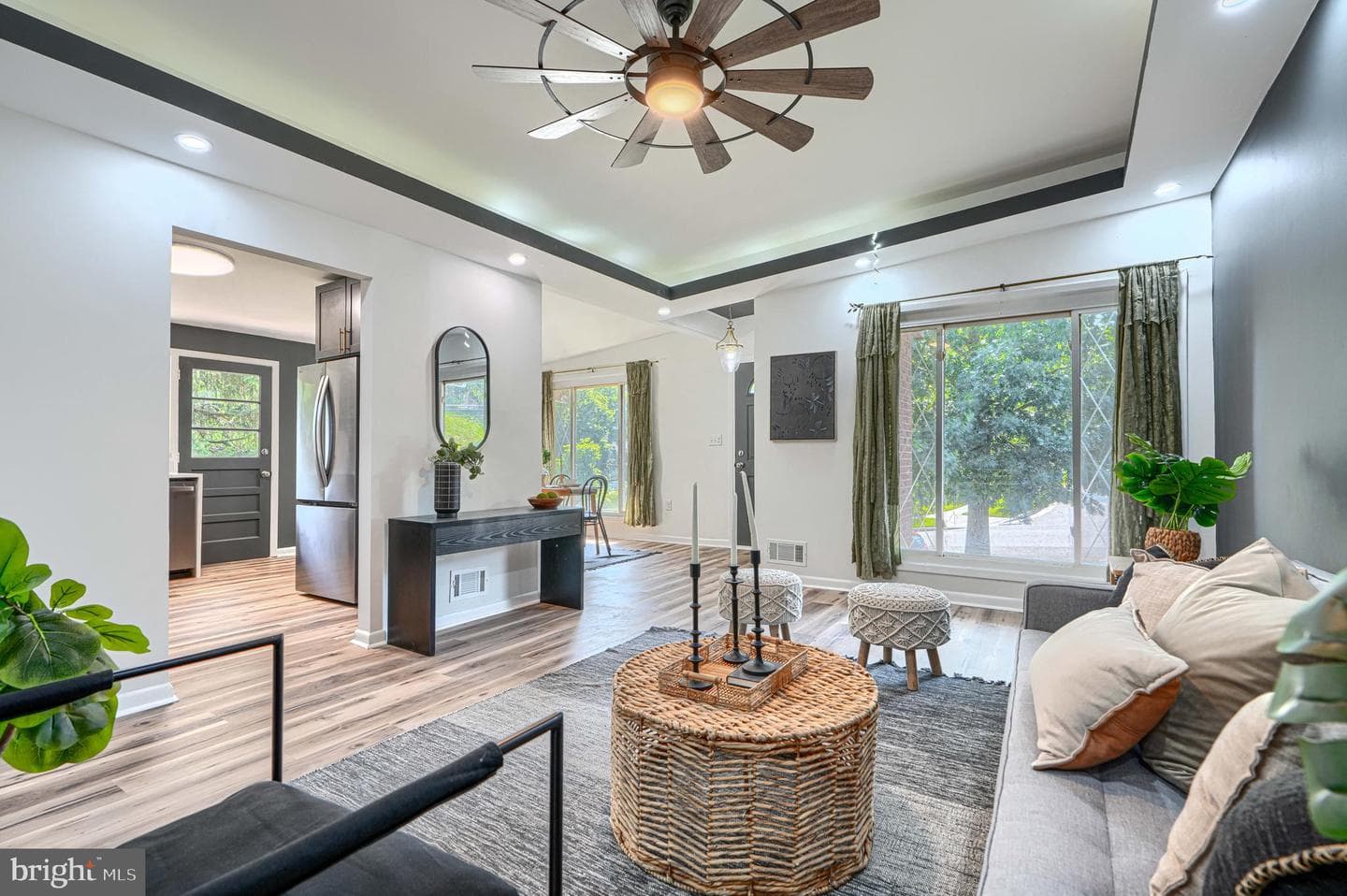 6821 Barnett Road photo 15