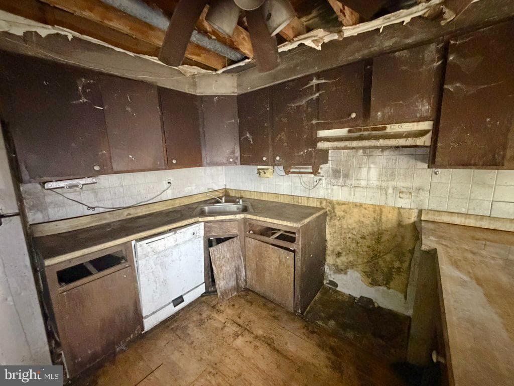 2039 Wintergreen Place photo 15