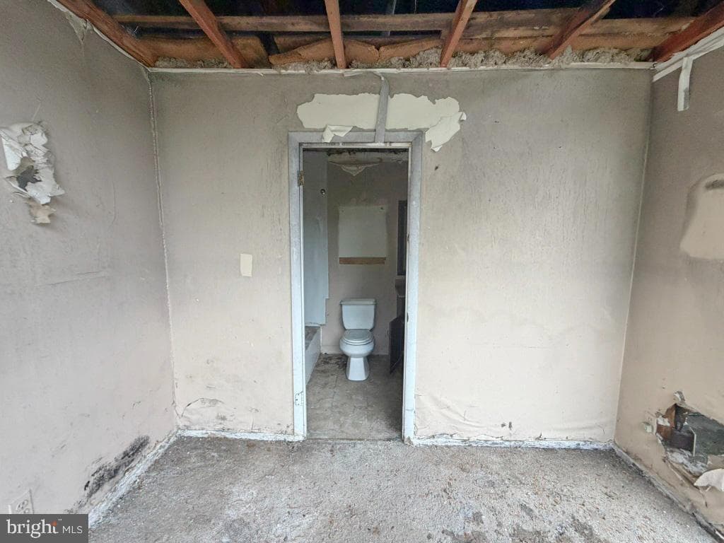 2039 Wintergreen Place photo 23
