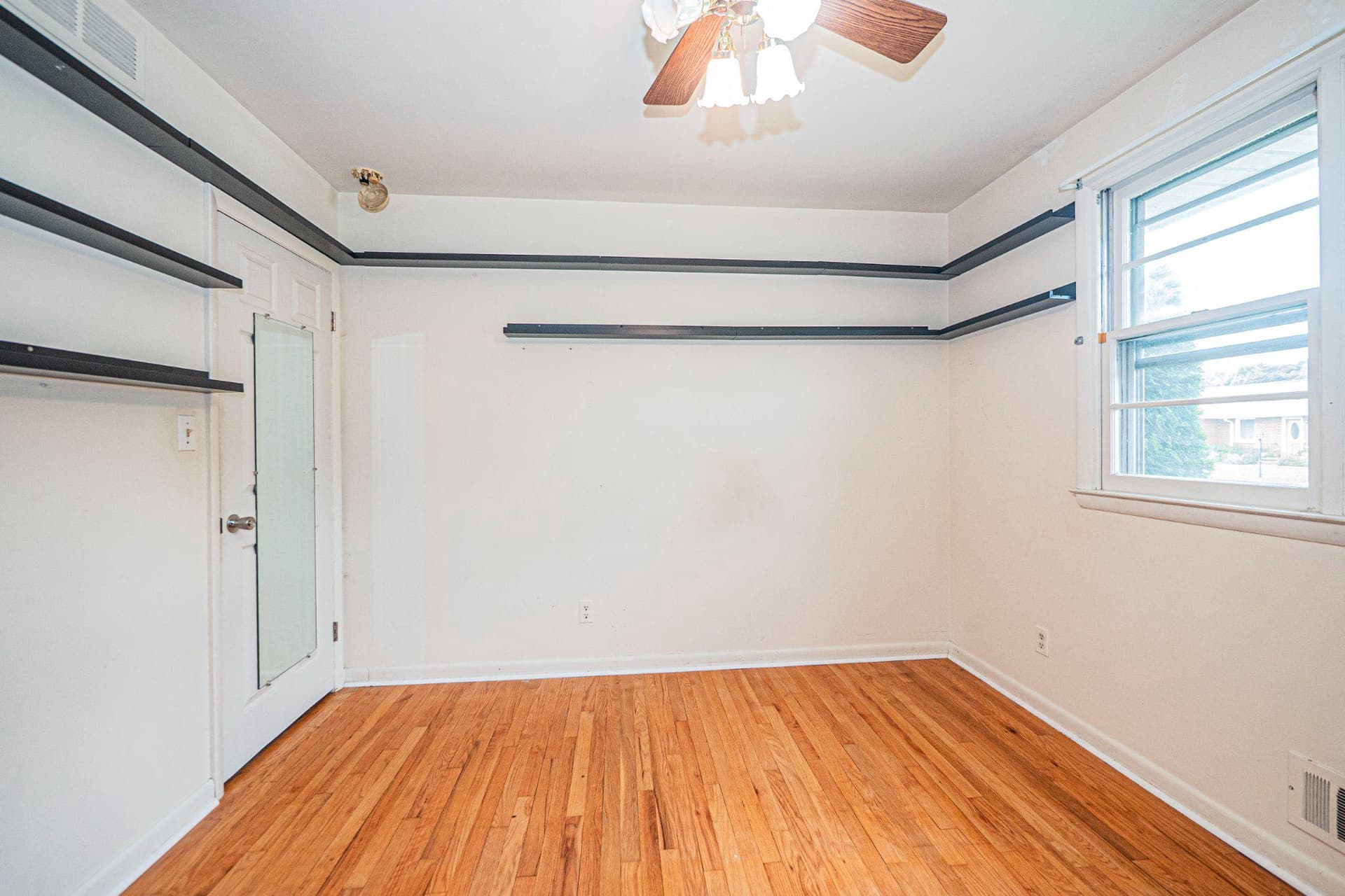 9907 Forge Park Road photo 27