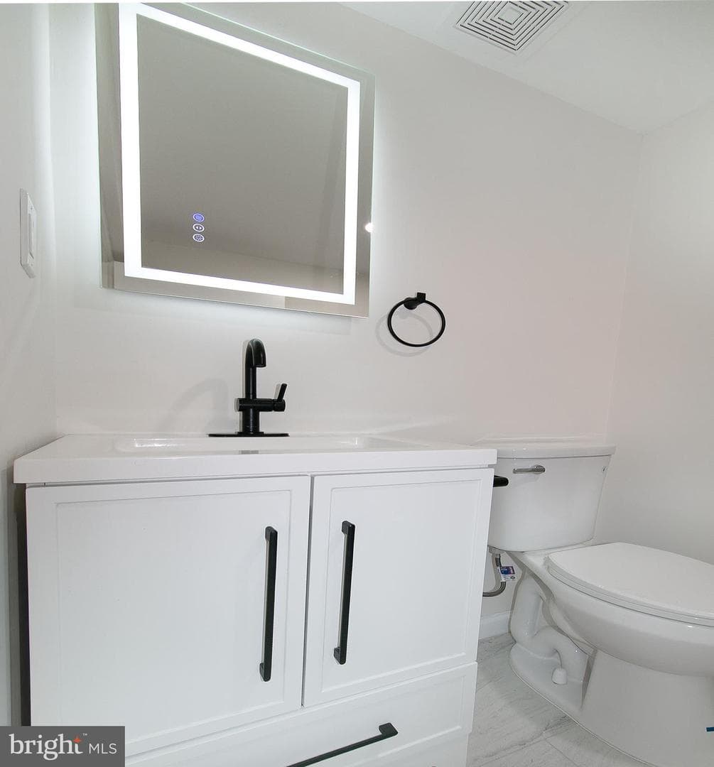 3437 Liberty Gardens Road photo 34