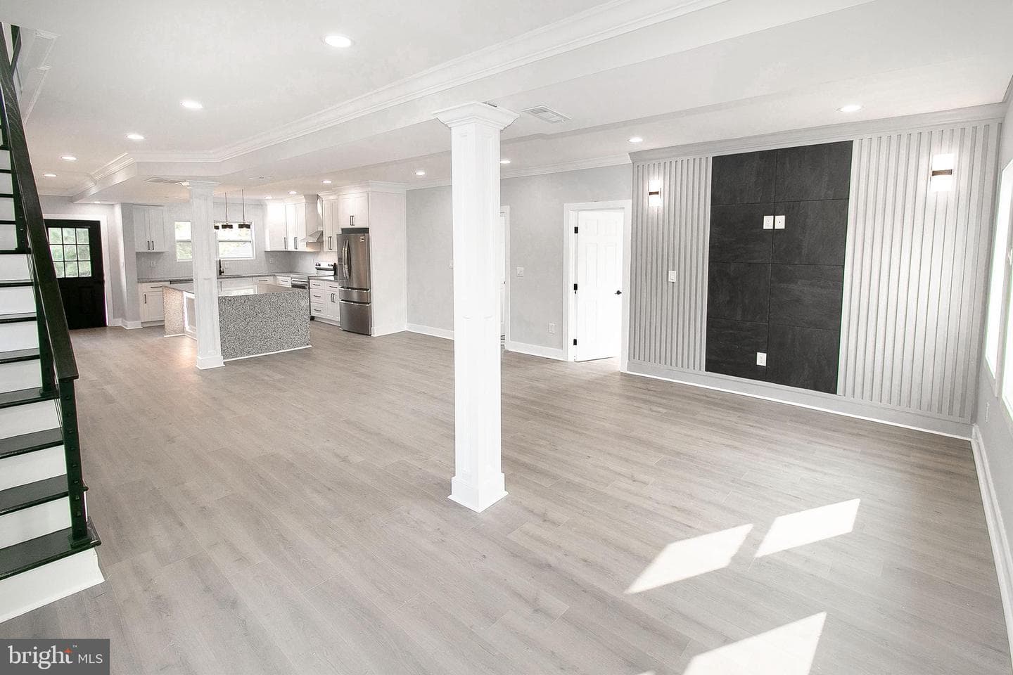 3437 Liberty Gardens Road photo 8