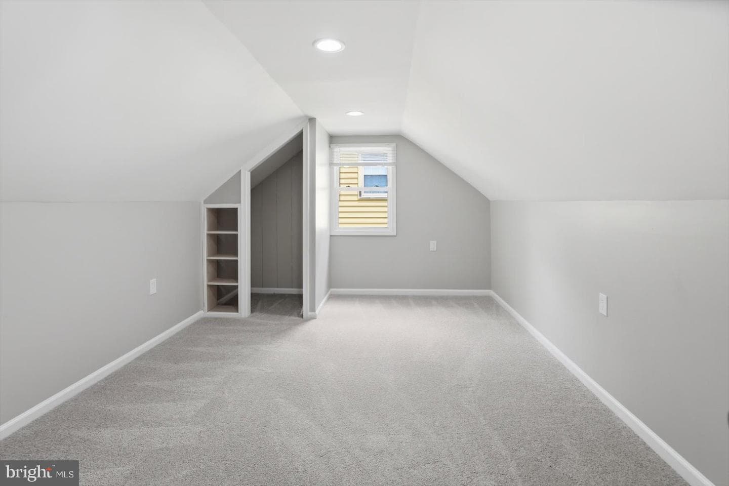 74 Northwood Drive photo 24