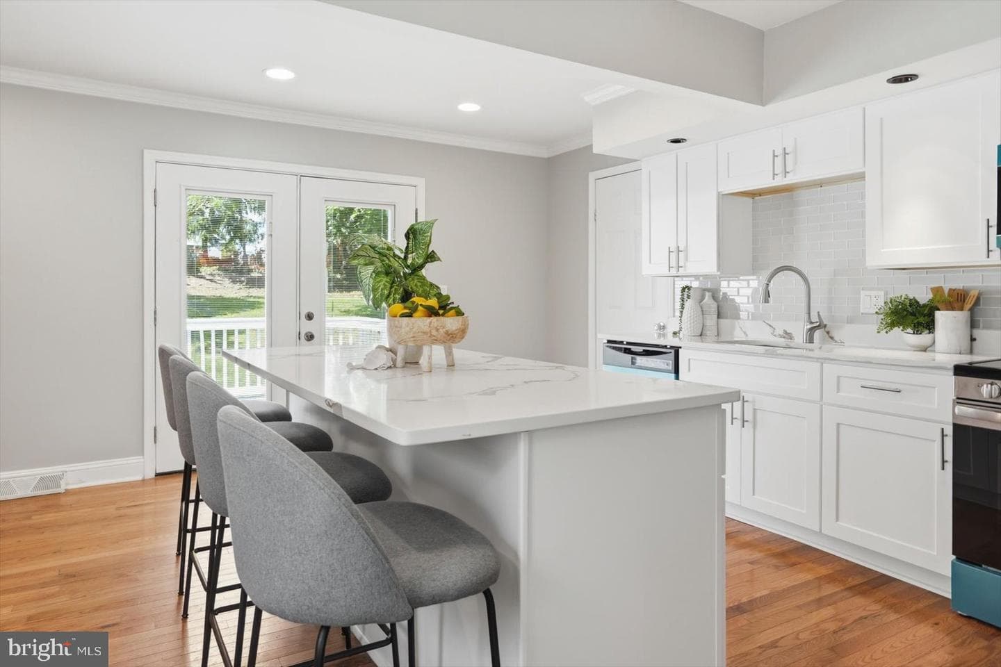 74 Northwood Drive photo 8