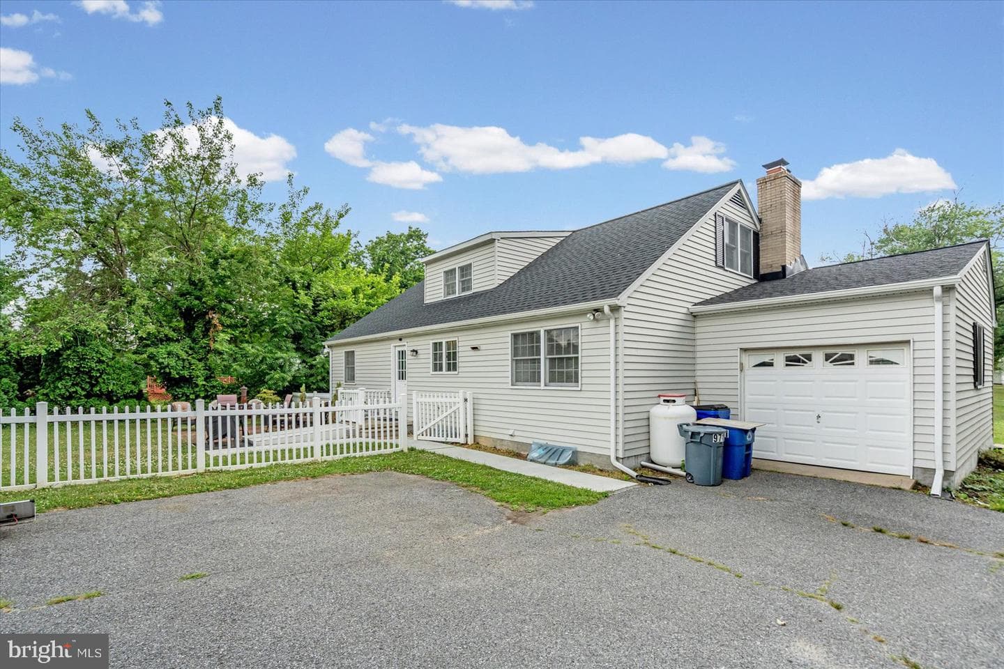 9711 Magledt Road photo 38