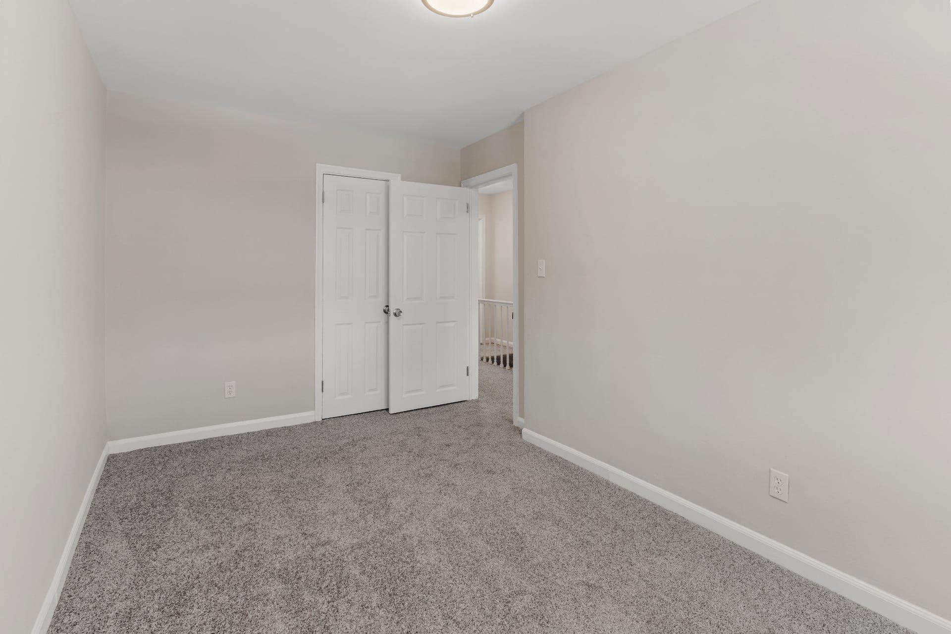 2147 Coralthorn Road photo 10