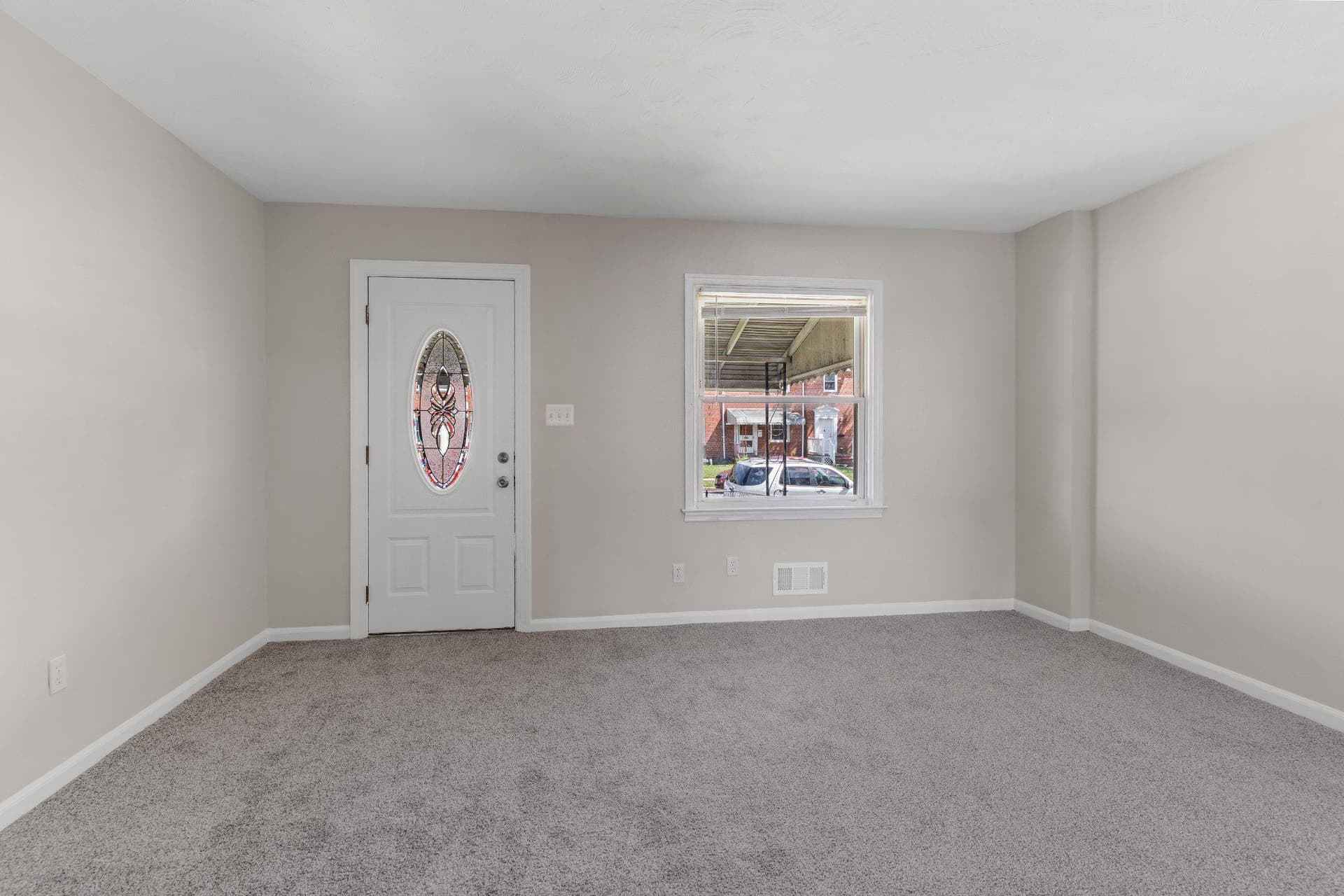 2147 Coralthorn Road photo 7