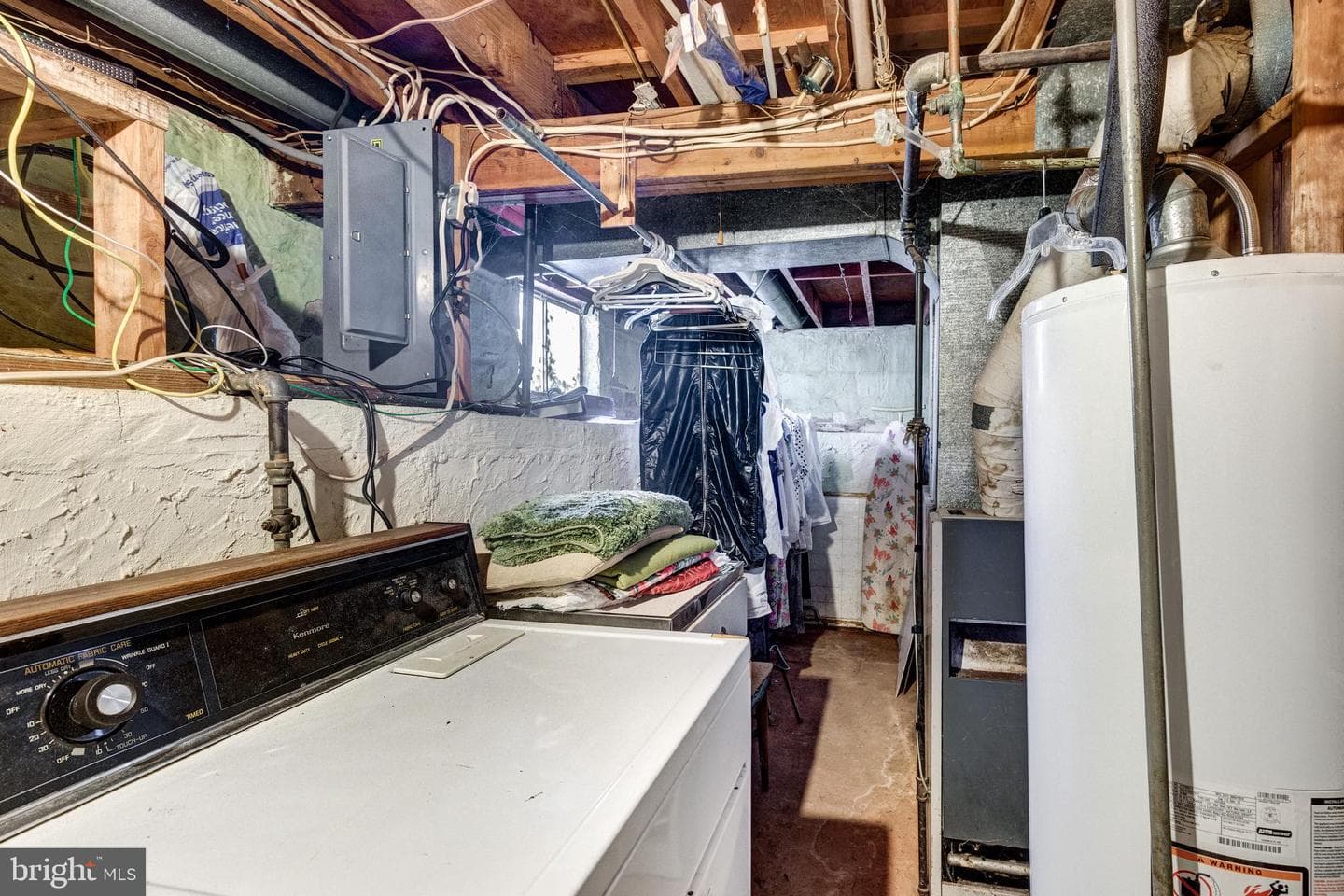 204 Uppergate Court photo 41