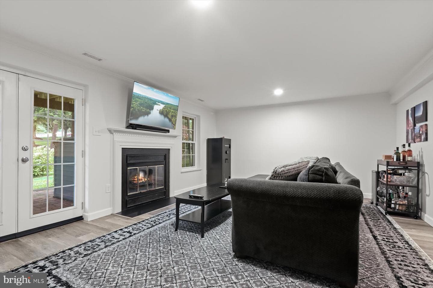 8614 Tower Bridge Way photo 27