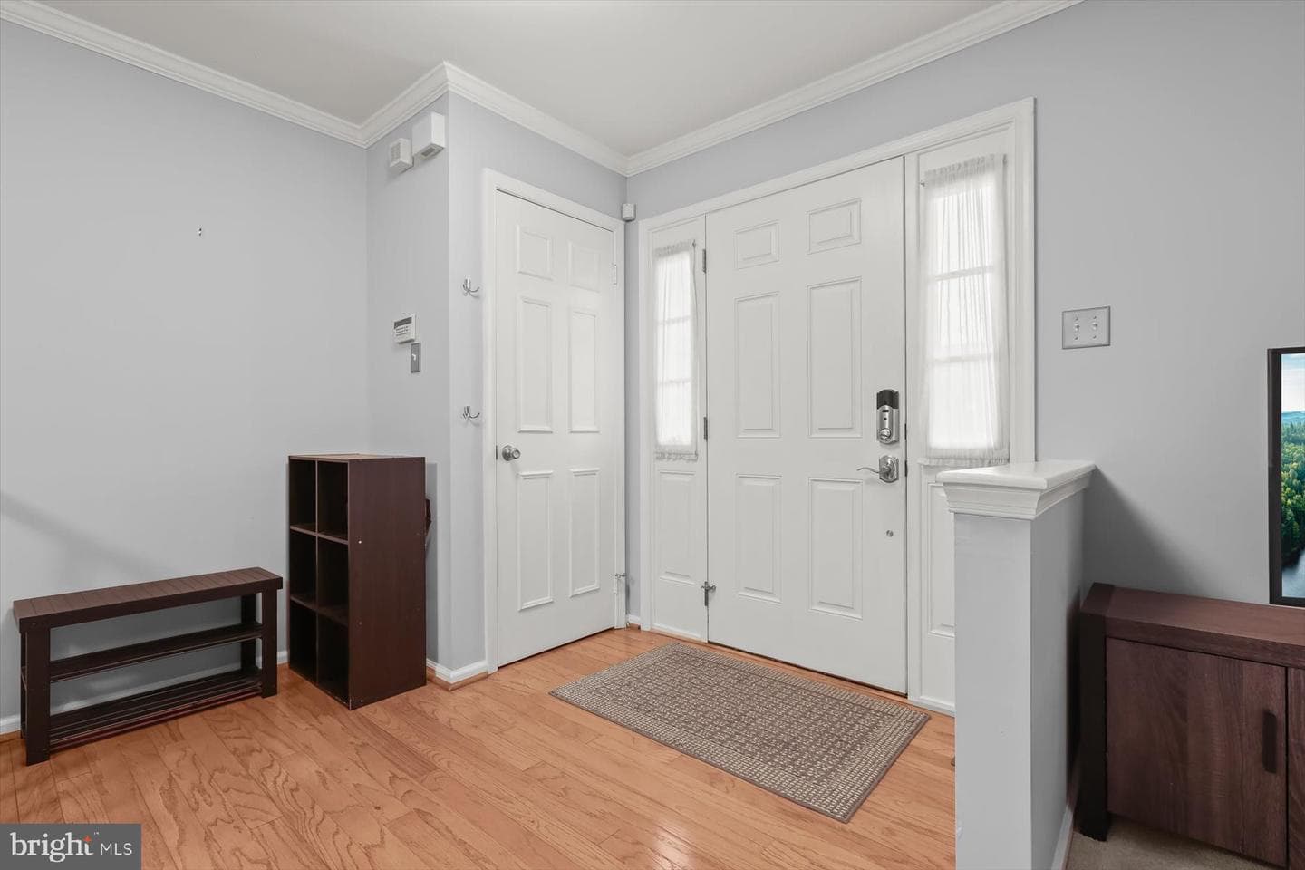 8614 Tower Bridge Way photo 3