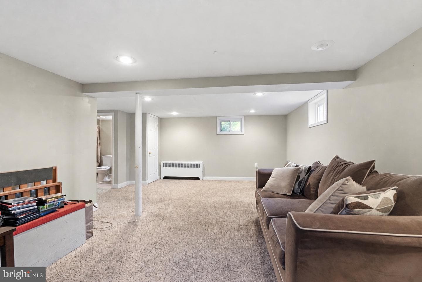 504 Spring Avenue photo 25