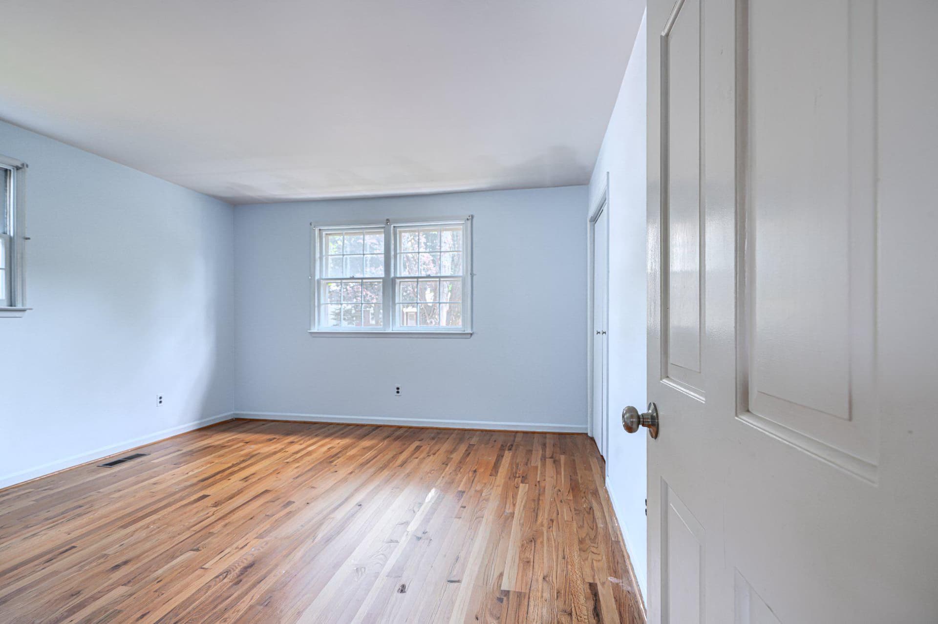 6 Fireoak Ct photo 17