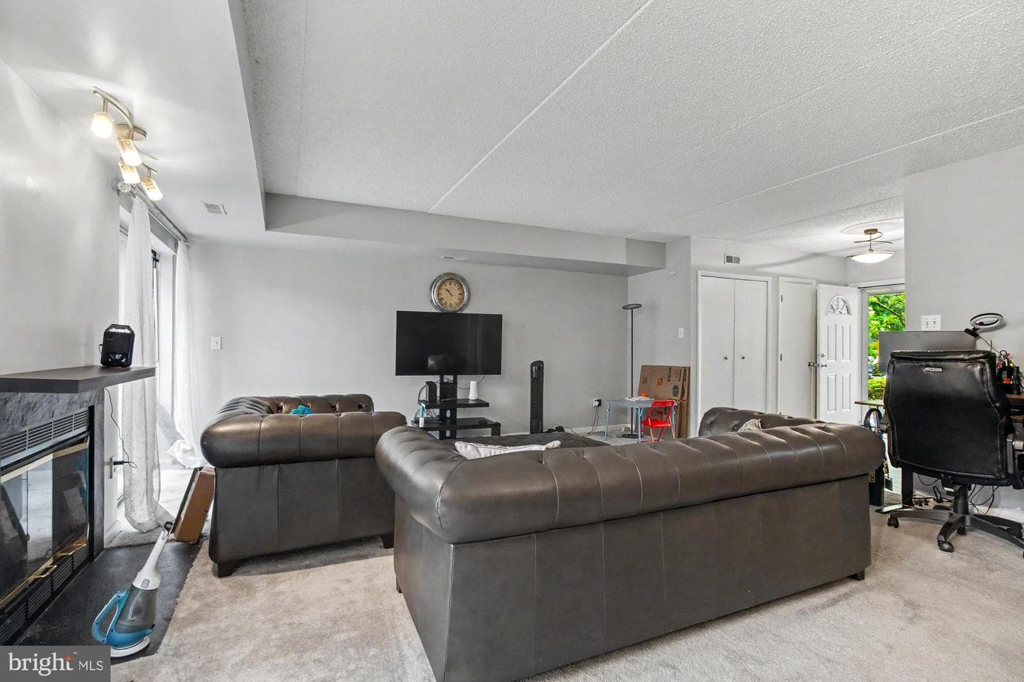 6 Lamplighter Court #6 photo 18